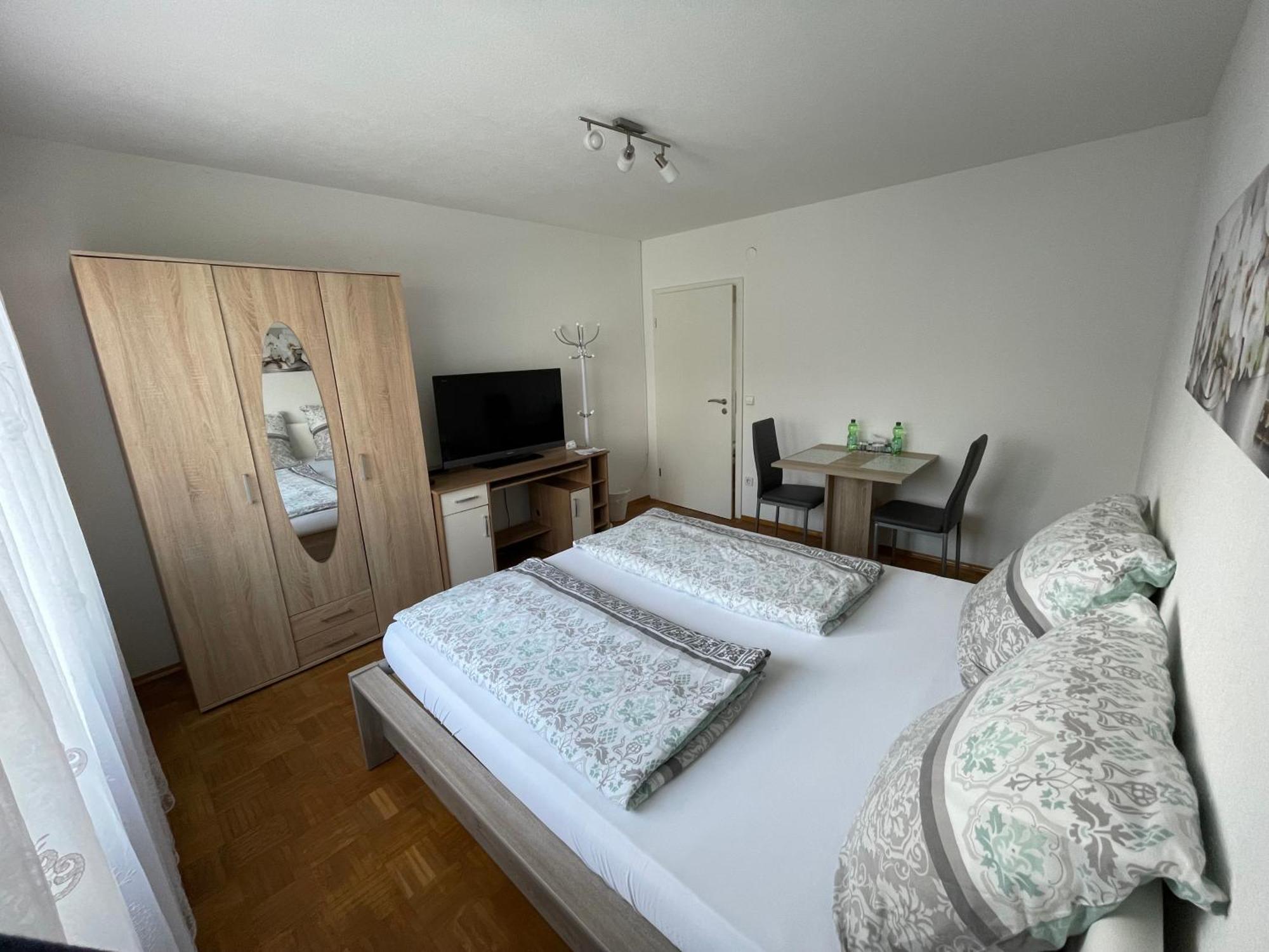 Nita Hotel Frickenhausen  Eksteriør billede